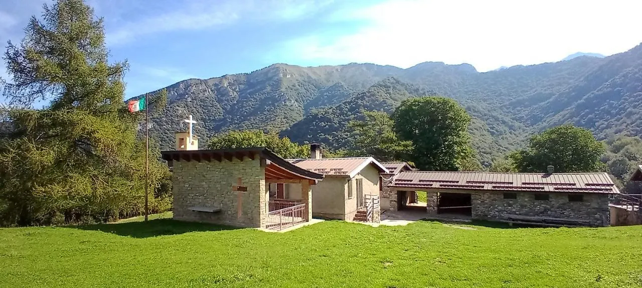 Il Giardino Di Cres Bed & Breakfast Esino Lario Italy