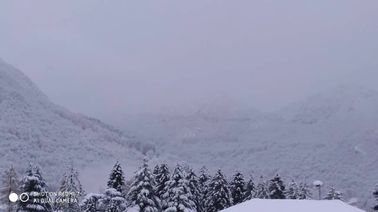 Il Giardino Di Cres Bed & Breakfast Esino Lario
