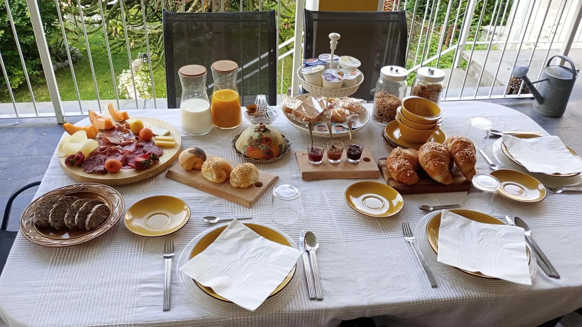 Il Giardino Di Cres Bed & Breakfast Esino Lario